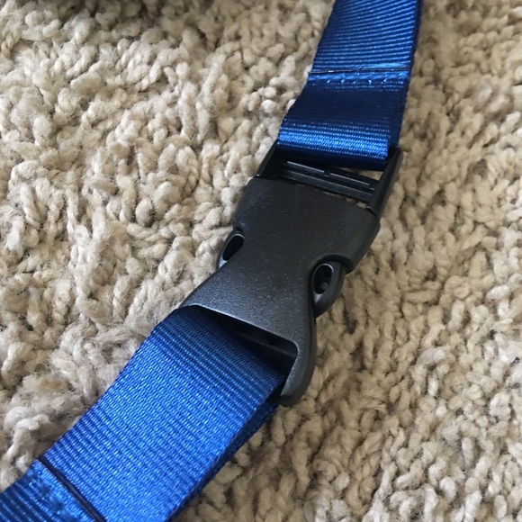 SALE! 3/15$ LA Dodgers Lanyard - Picture 3 of 6